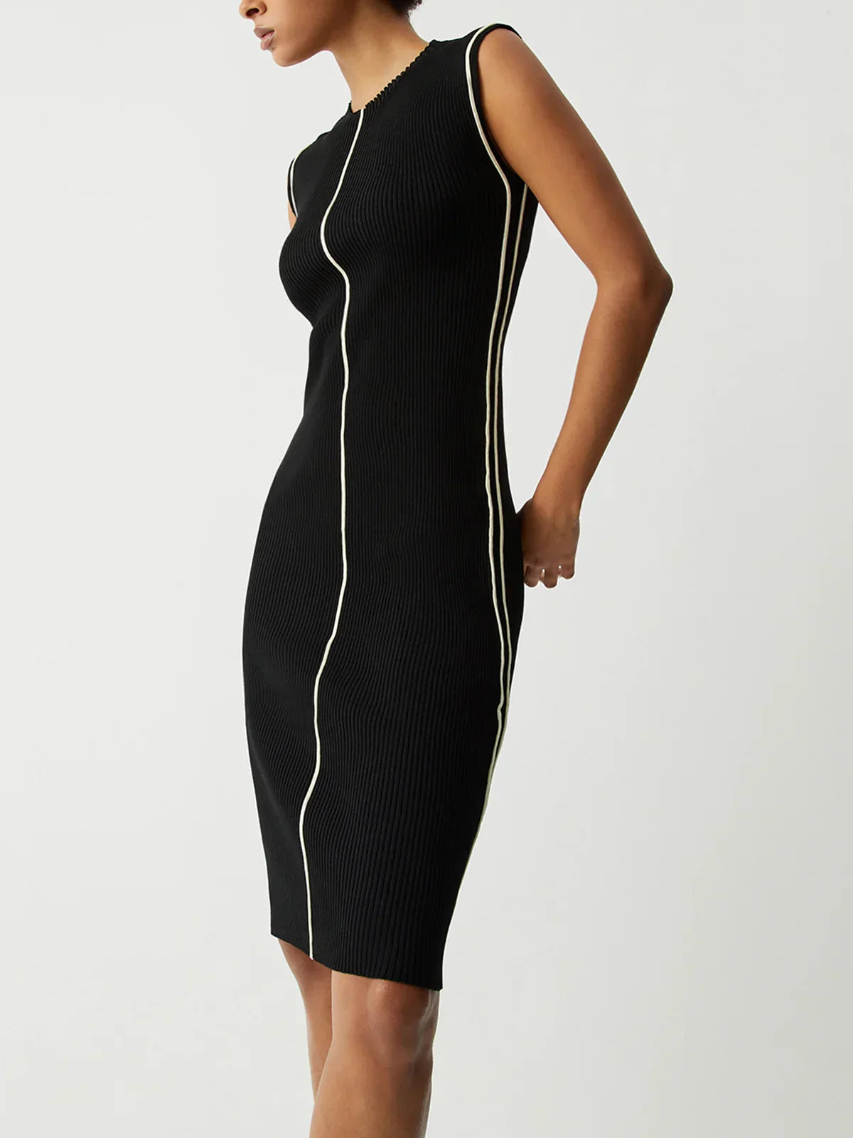 Contrast Piping Midi Sweater Dress - LA FEMME WANDERER