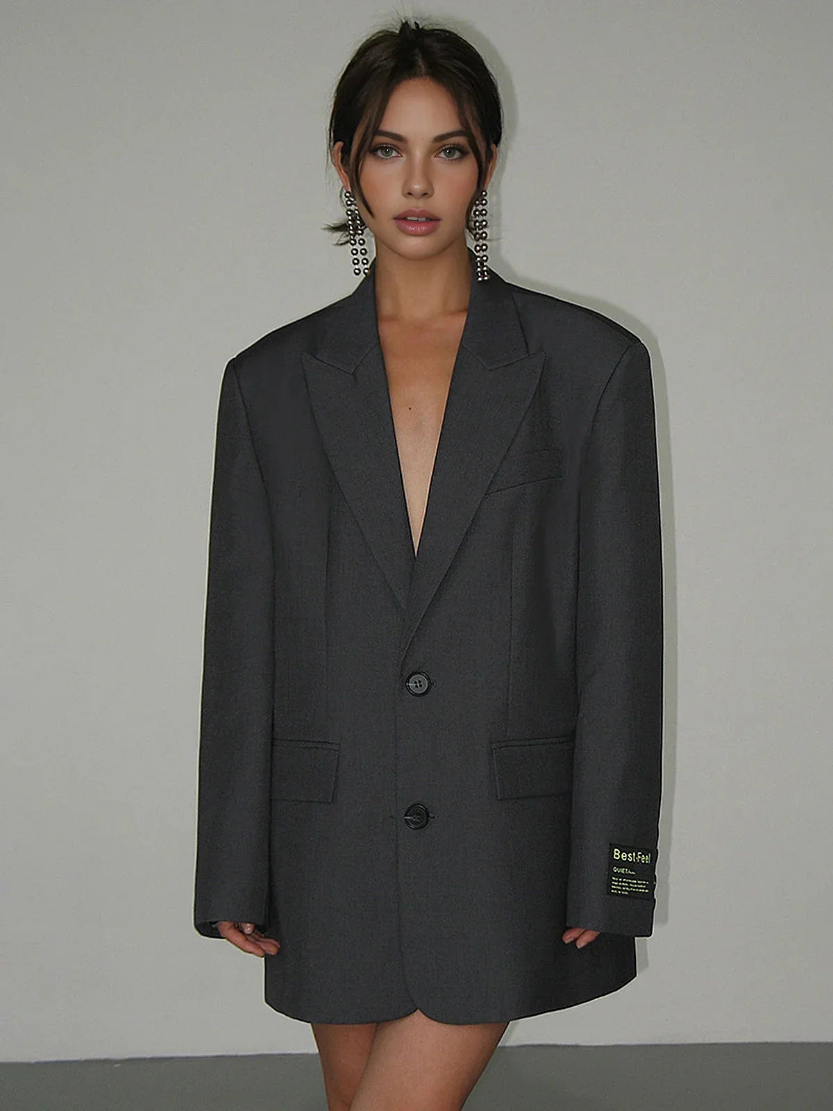 Lapel Button Pockets Blazer - LA FEMME WANDERER