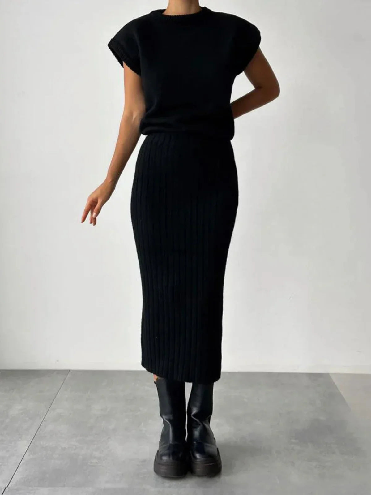 Chunky Knit Tank Top and High Waist Midi Knit Skirt Matching Set - LA FEMME WANDERER