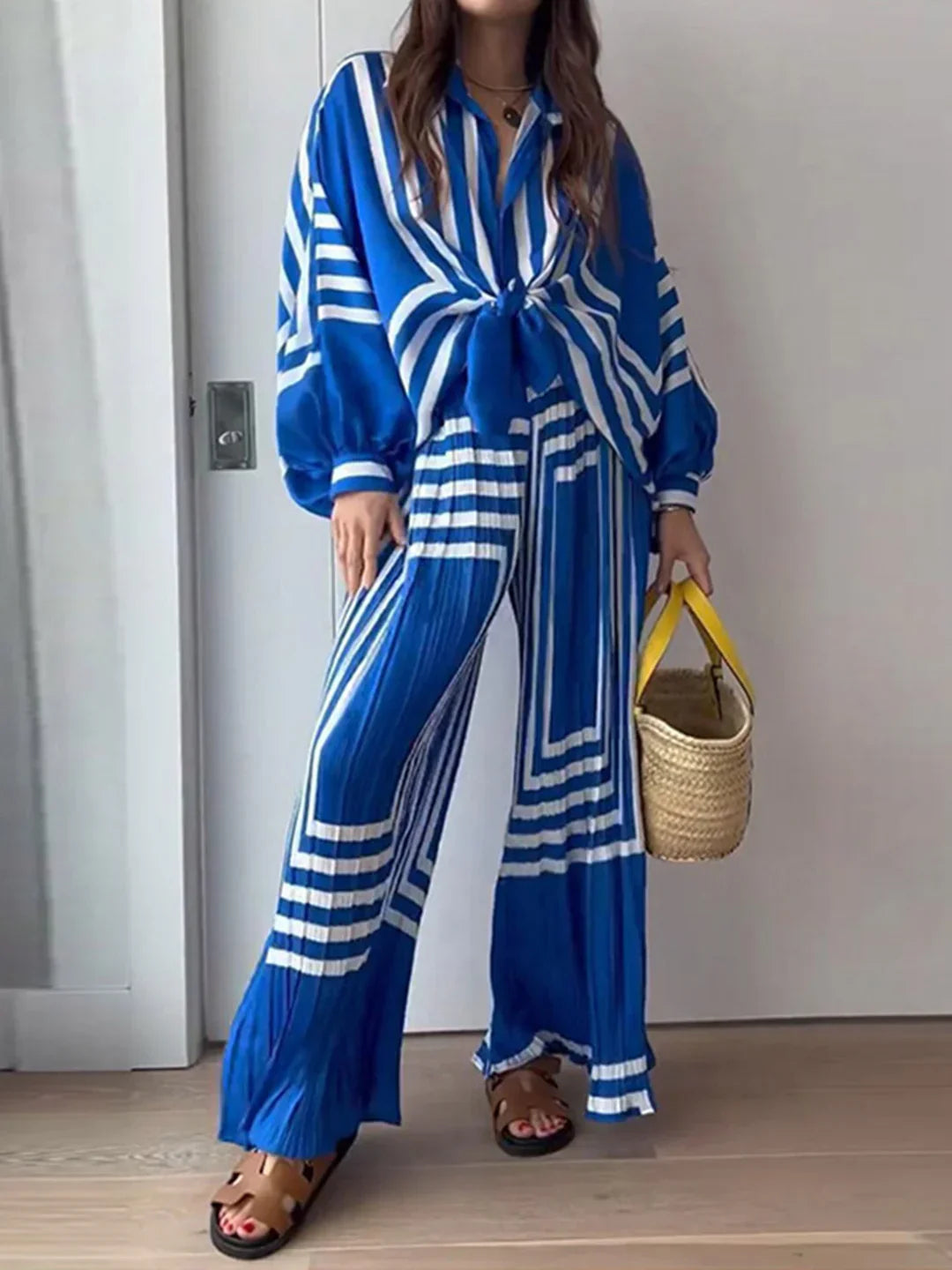 Long Sleeve Oversized Print Matching Set - LA FEMME WANDERER