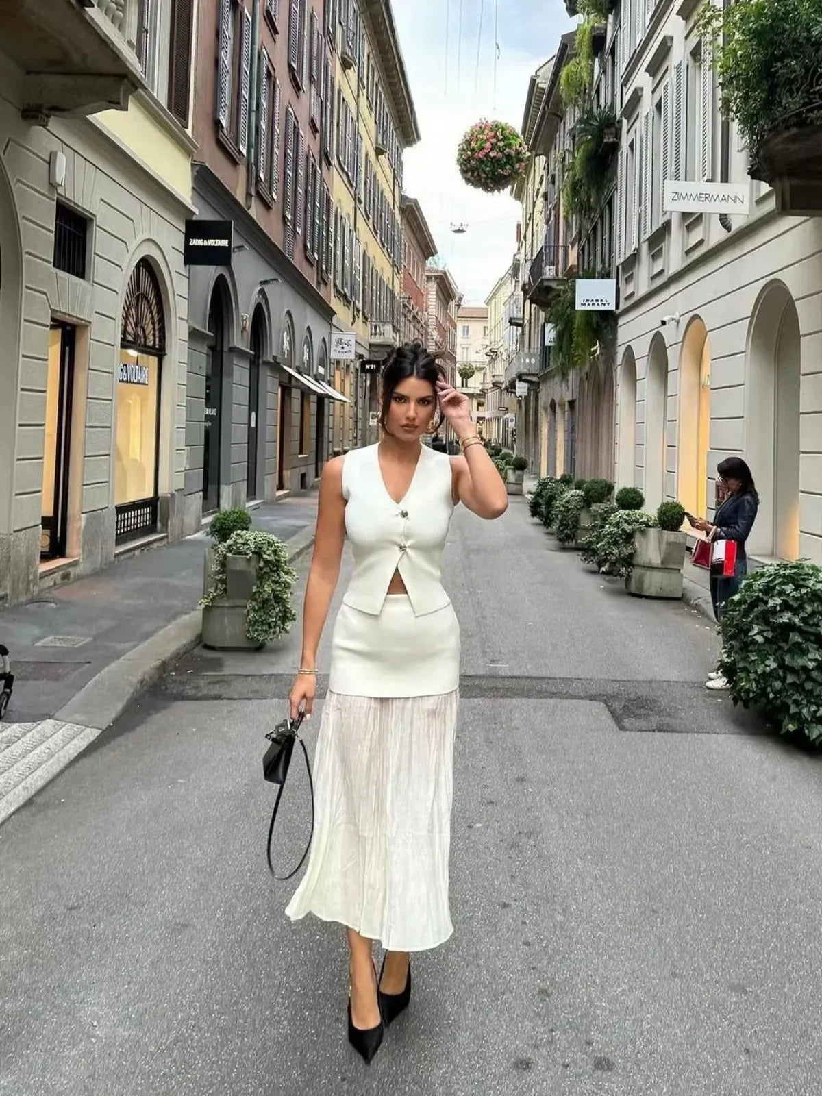 Elegant Knitted Vest & Long Skirt Matching Set - LA FEMME WANDERER