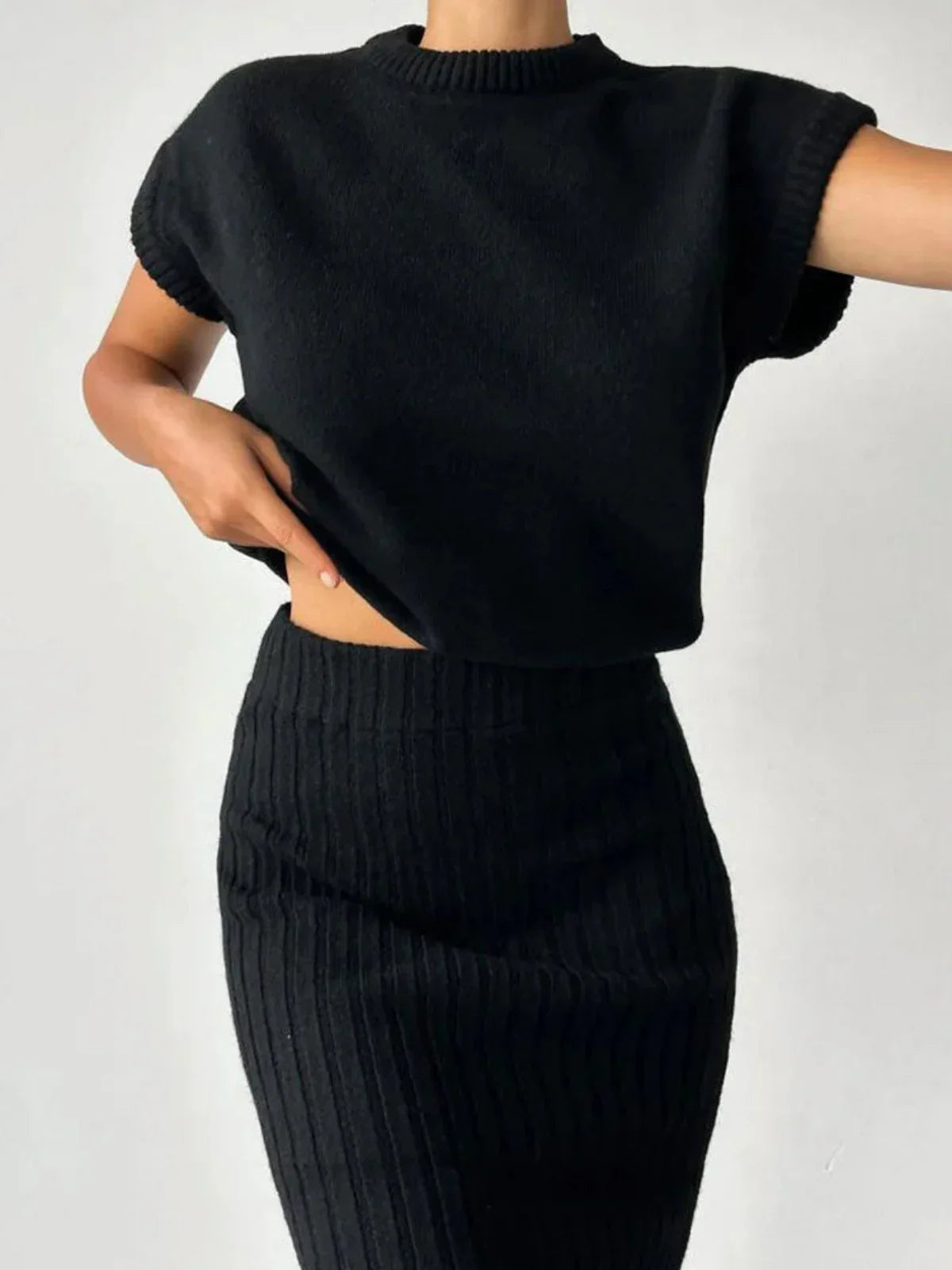 Chunky Knit Tank Top and High Waist Midi Knit Skirt Matching Set - LA FEMME WANDERER