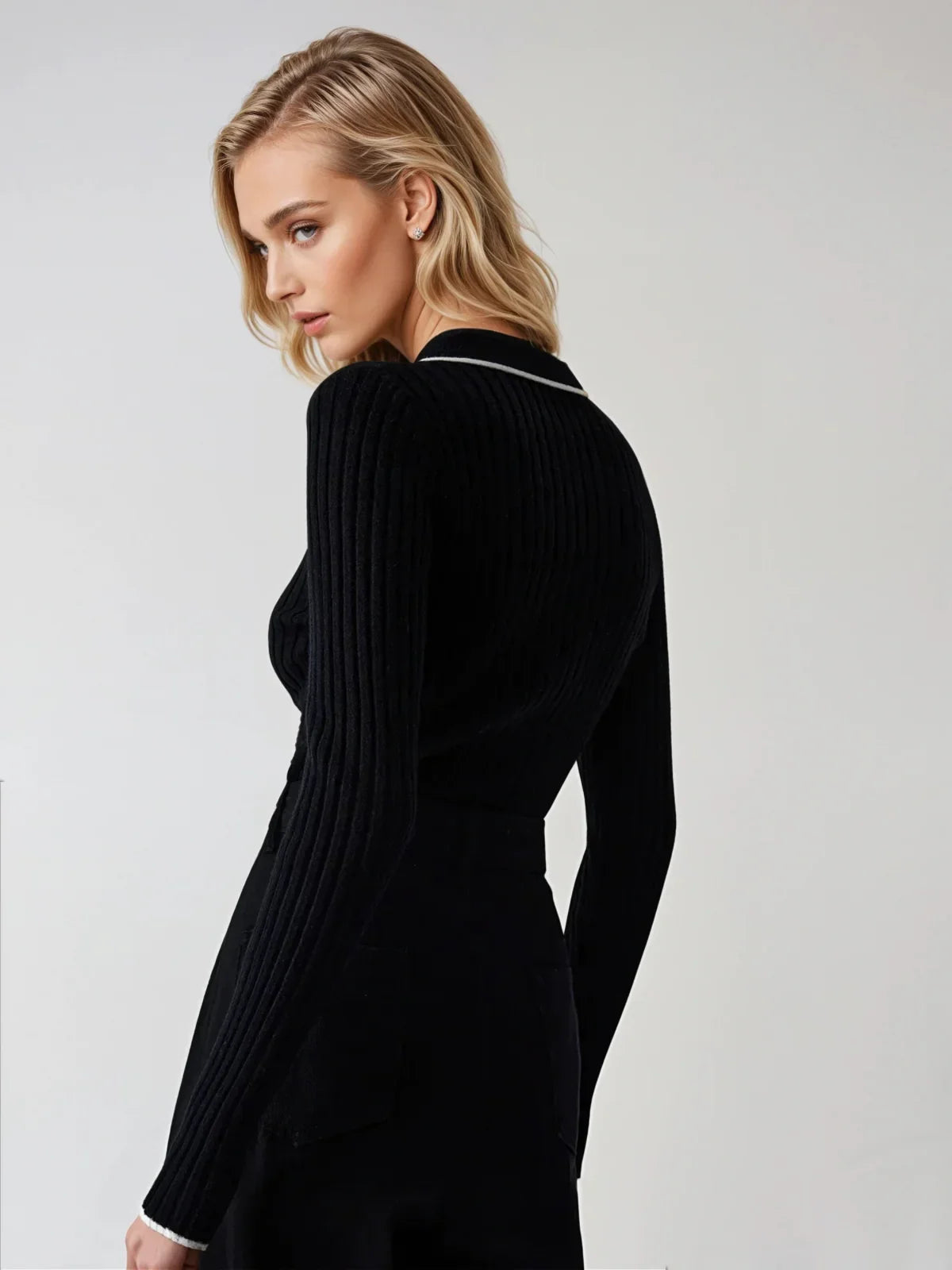 Oldmoney Aesthetics Polo Knit Top - LA FEMME WANDERER